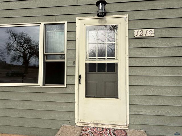 1218 E FRANKLIN, Rapid City, SD 57701