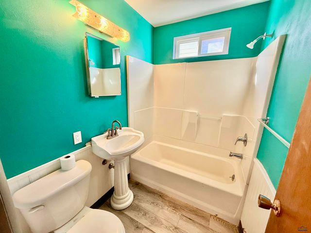 1218 E FRANKLIN, Rapid City, SD 57701