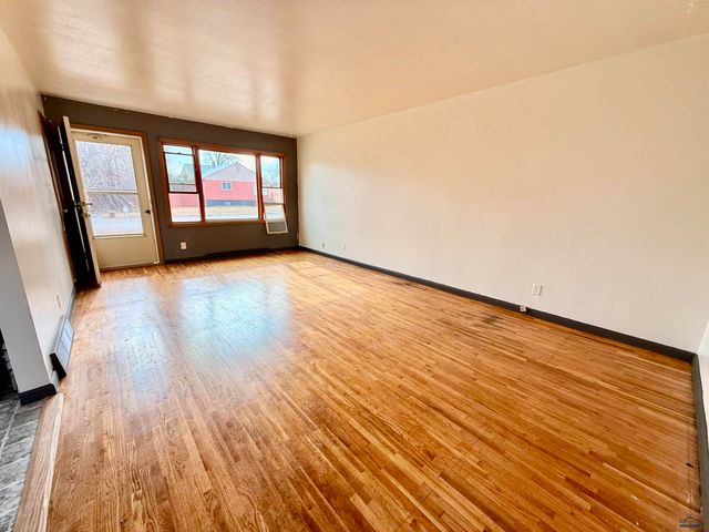 1218 E FRANKLIN, Rapid City, SD 57701