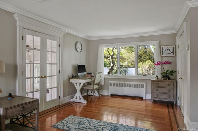 211 2nd Street, Saint James, NY 11780