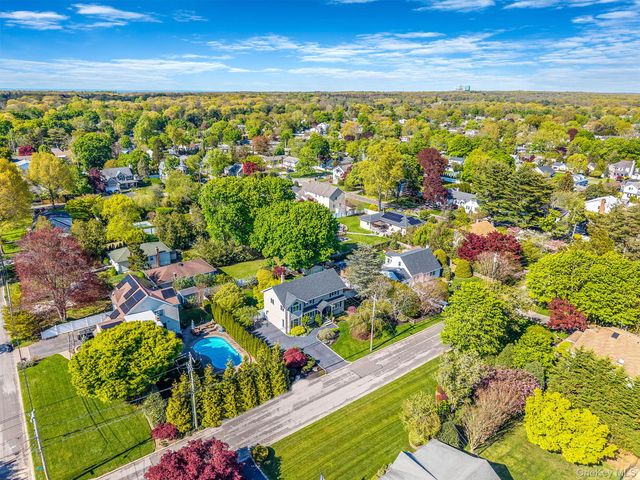 211 2nd Street, Saint James, NY 11780