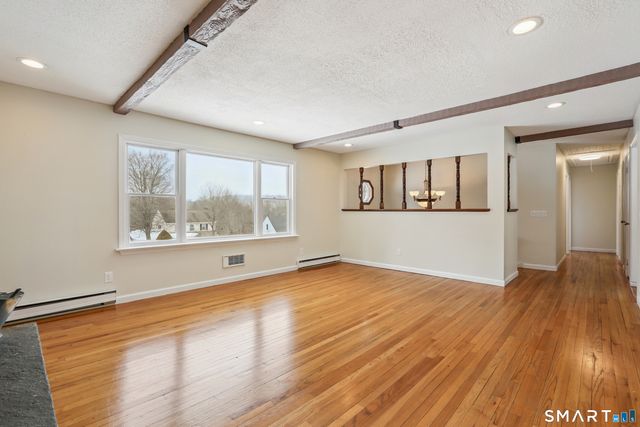 3 Douglas Drive, Danbury, CT 06811