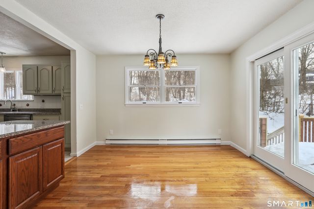 3 Douglas Drive, Danbury, CT 06811