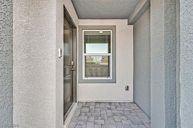 4972 Apple Mesa Avenue, Las Vegas, NV 89139