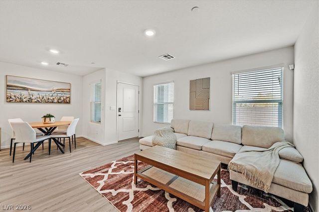 4972 Apple Mesa Avenue, Las Vegas, NV 89139