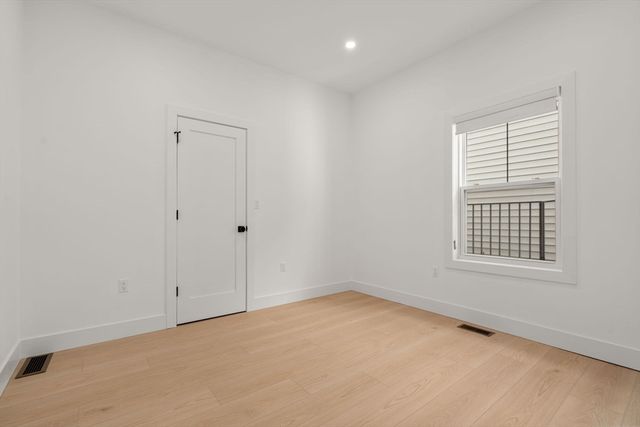 280 Endicott Ave 1, Revere, MA 02151