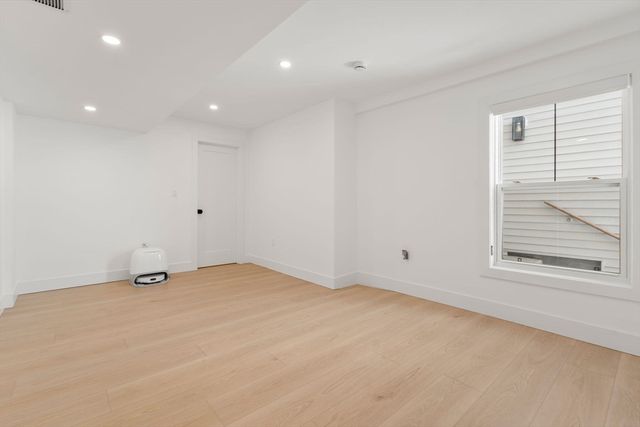 280 Endicott Ave 1, Revere, MA 02151