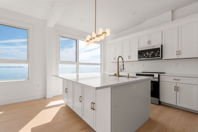 280 Endicott Ave 1, Revere, MA 02151