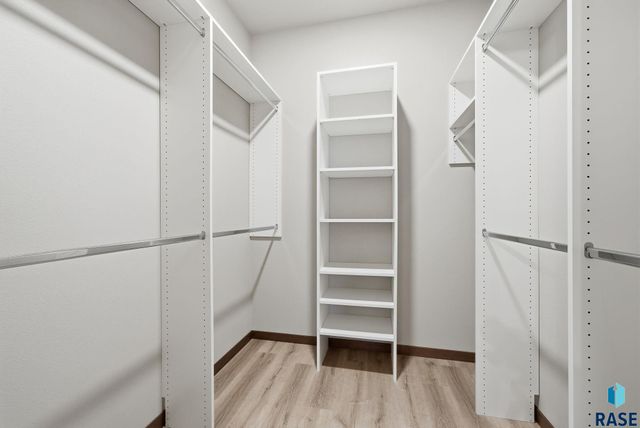 2816 E Hazelnut St Street, Brandon, SD 57005