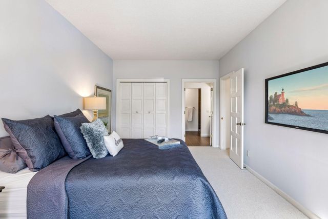 1201 Yale Place 407, Minneapolis, MN 55403