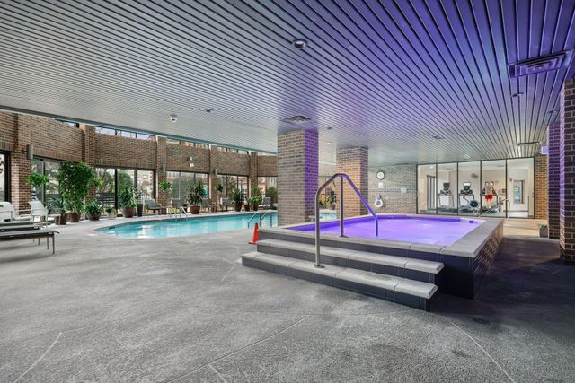 1201 Yale Place 407, Minneapolis, MN 55403