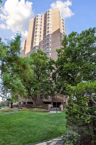 1201 Yale Place 407, Minneapolis, MN 55403