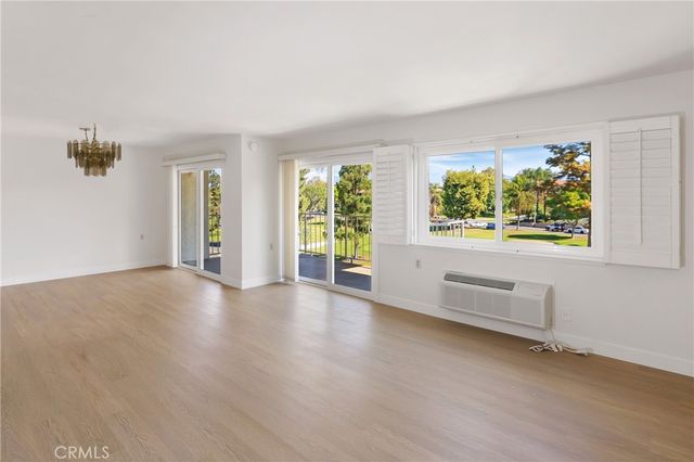 2386 Via Mariposa W 2B, Laguna Woods, CA 92637