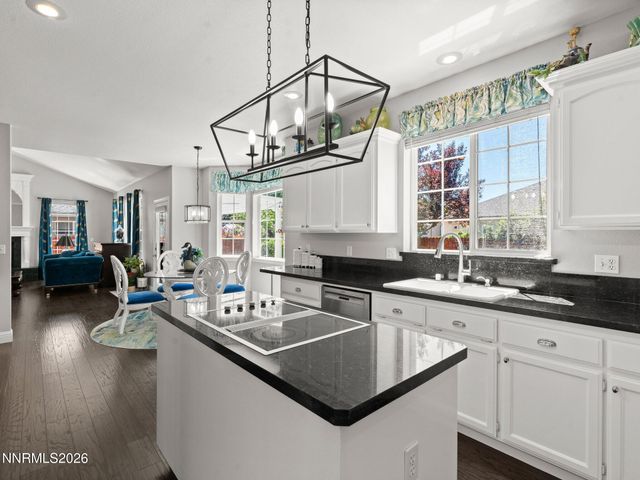1666 Dogleg Road, Carson City, NV 89701