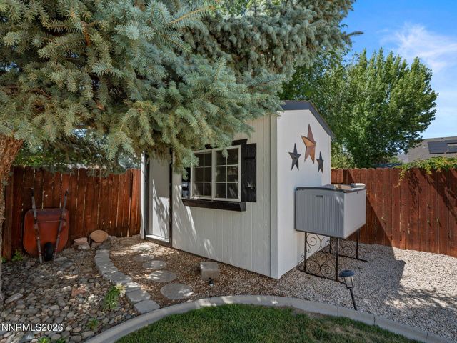 1666 Dogleg Road, Carson City, NV 89701