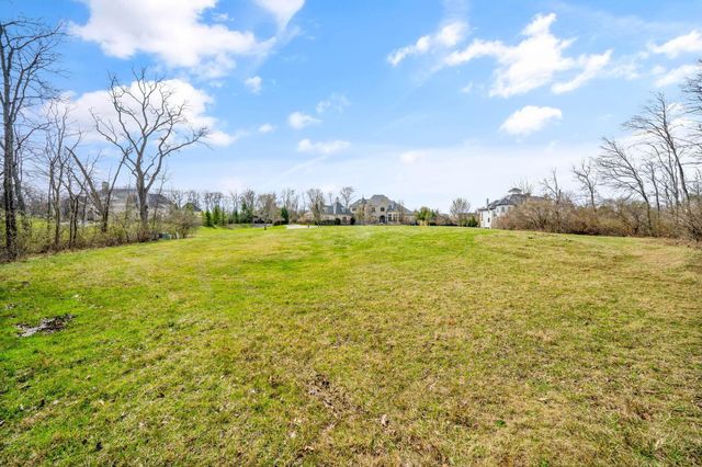 5164 Riverway Run, Powell, OH 43065