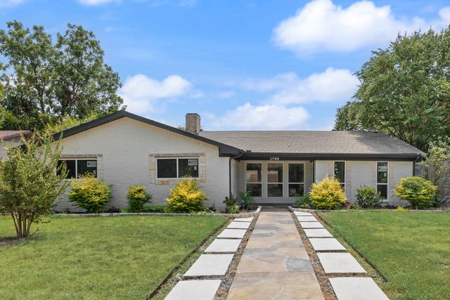 1702 Baltimore Drive, Richardson, TX 75081
