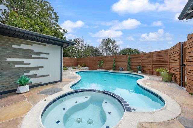 1702 Baltimore Drive, Richardson, TX 75081