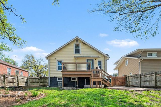 727 Landscape Avenue, Webster Groves, MO 63119
