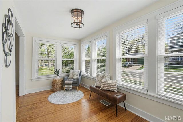 727 Landscape Avenue, Webster Groves, MO 63119