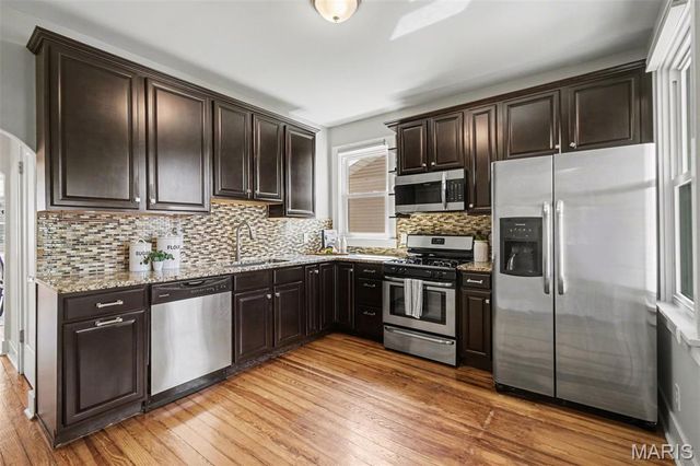 727 Landscape Avenue, Webster Groves, MO 63119