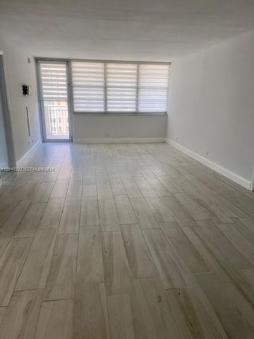 250 174th St 1211, Sunny Isles Beach, FL 33160