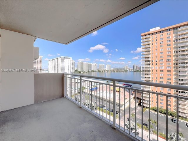 250 174th St 1211, Sunny Isles Beach, FL 33160