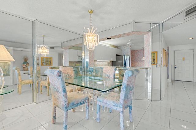 7552 Trent Drive 301, Tamarac, FL 33321