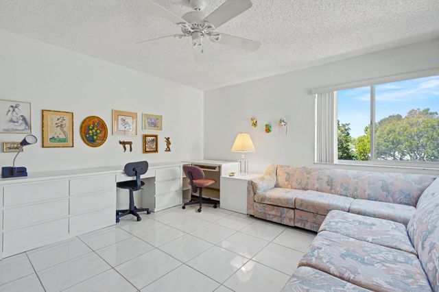 7552 Trent Drive 301, Tamarac, FL 33321