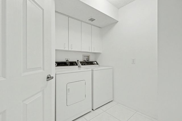 7552 Trent Drive 301, Tamarac, FL 33321