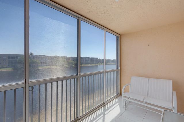 7552 Trent Drive 301, Tamarac, FL 33321