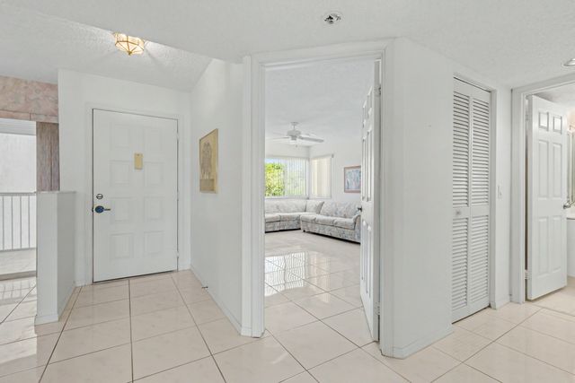 7552 Trent Drive 301, Tamarac, FL 33321