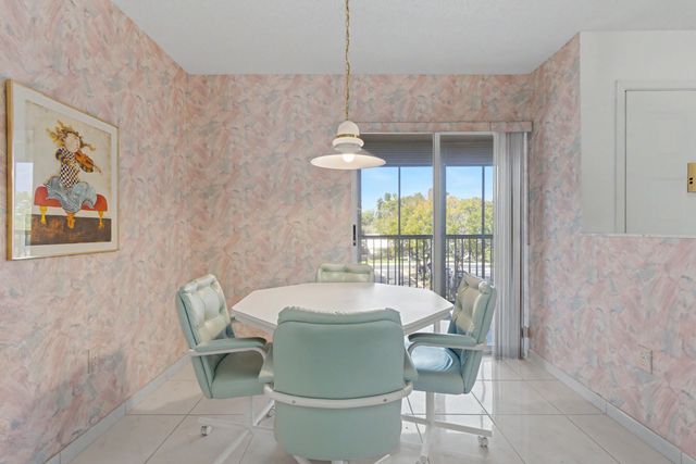 7552 Trent Drive 301, Tamarac, FL 33321