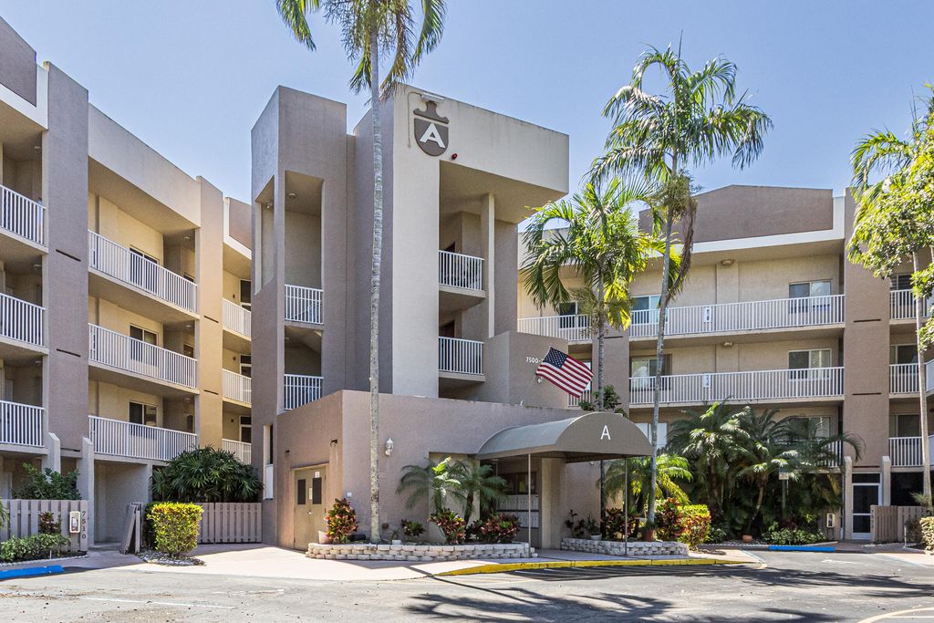 7552 Trent Drive 301, Tamarac, FL 33321