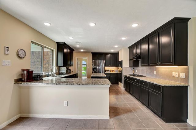 10 Spanish Bay Court N, Manvel, TX 77578