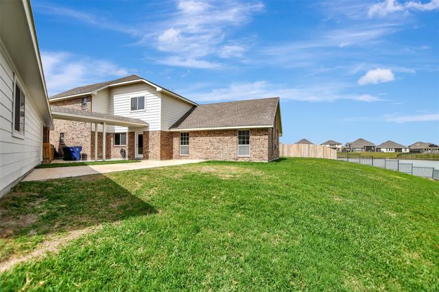 10 Spanish Bay Court N, Manvel, TX 77578