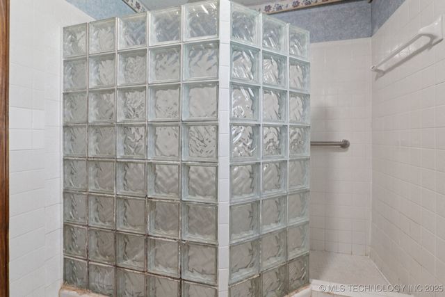 1601 Merlin, Pryor, OK 74361