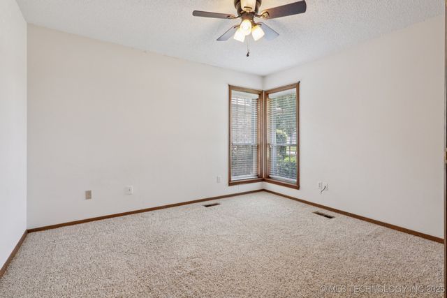 1601 Merlin, Pryor, OK 74361