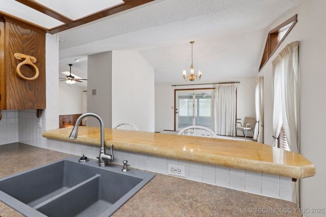 1601 Merlin, Pryor, OK 74361