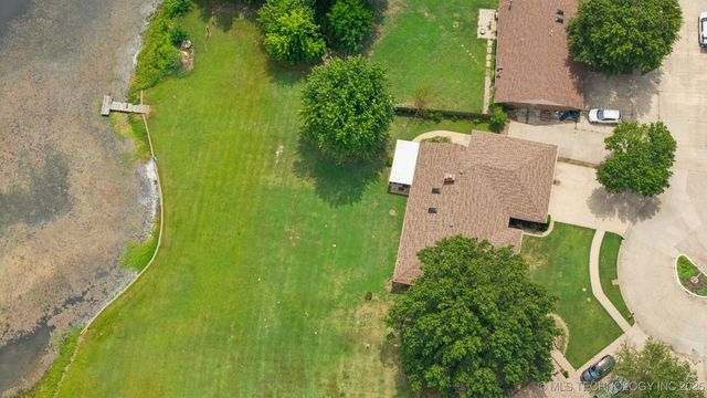 1601 Merlin, Pryor, OK 74361