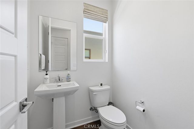 27525 Illumination Court, Valencia, CA 91381