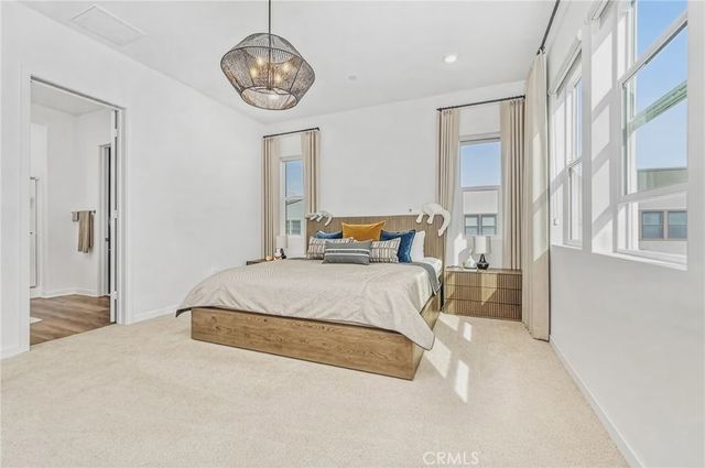 27525 Illumination Court, Valencia, CA 91381