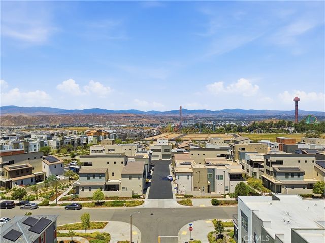 27525 Illumination Court, Valencia, CA 91381