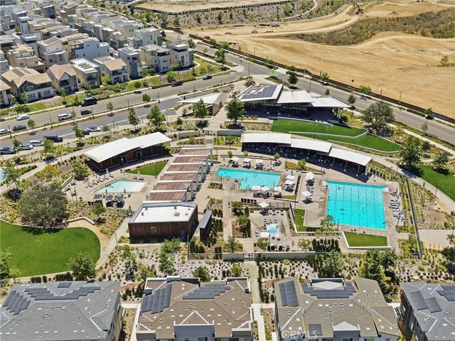 27525 Illumination Court, Valencia, CA 91381