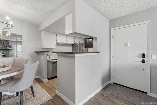 8555 Fairmount Drive E102, Denver, CO 80247