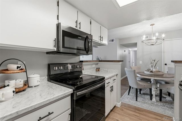 8555 Fairmount Drive E102, Denver, CO 80247