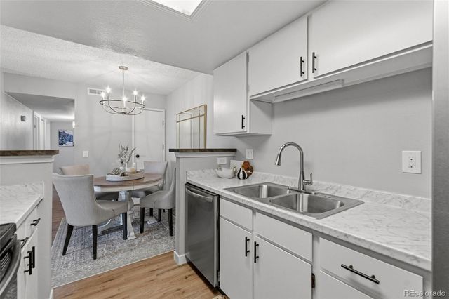 8555 Fairmount Drive E102, Denver, CO 80247