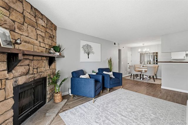 8555 Fairmount Drive E102, Denver, CO 80247