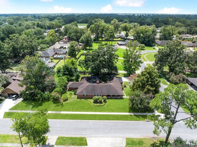 12026 Sherbrook, Baton Rouge, LA 70815