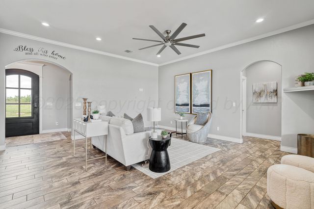 12600 STRAY HORSE Trail, Amarillo, TX 79124